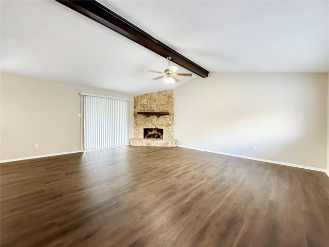 3230 Sycamore Springs Drive, Houston, TX 77339