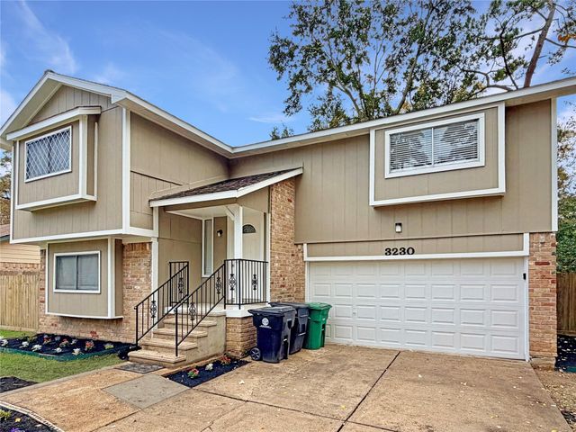 3230 Sycamore Springs Drive, Houston, TX 77339