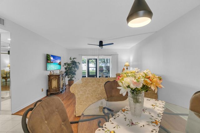 7301 Amberly Lane 109, Delray Beach, FL 33446