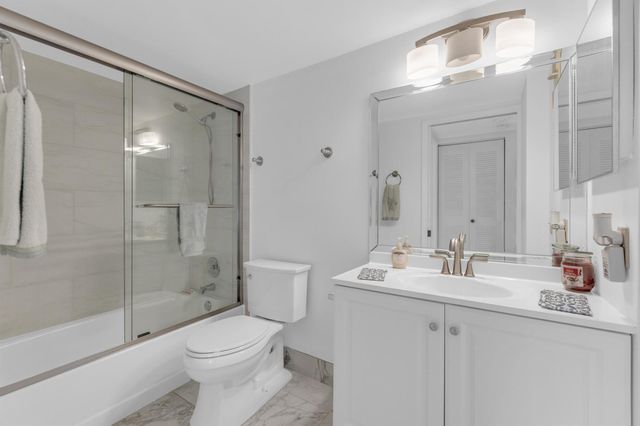 7301 Amberly Lane 109, Delray Beach, FL 33446