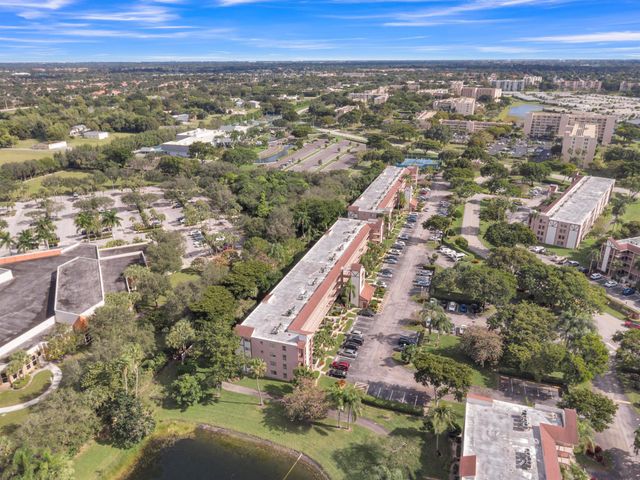 7301 Amberly Lane 109, Delray Beach, FL 33446