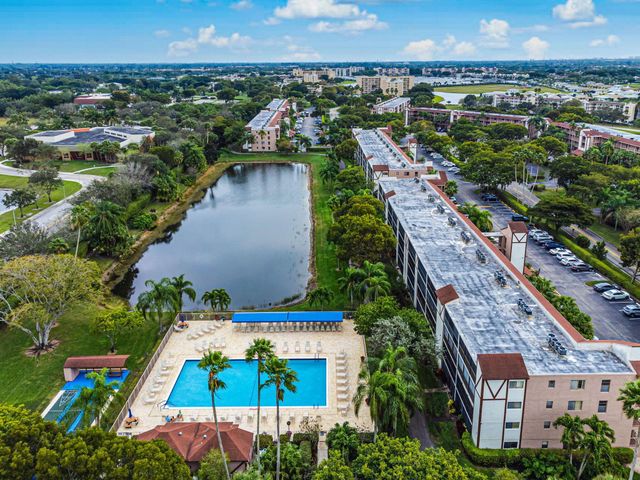 7301 Amberly Lane 109, Delray Beach, FL 33446