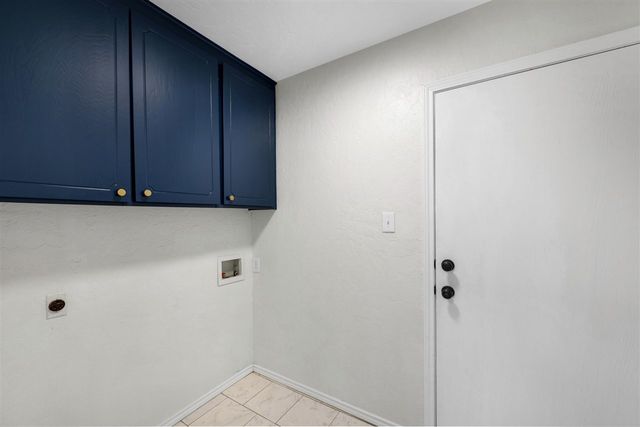 7202 NW Willow Creek Dr, Lawton, OK 73505