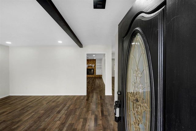 7202 NW Willow Creek Dr, Lawton, OK 73505