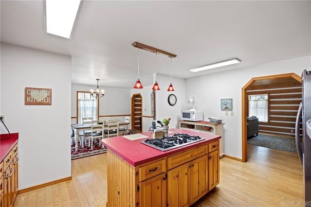 400 Owen Wait Road, Dover, AR 72837