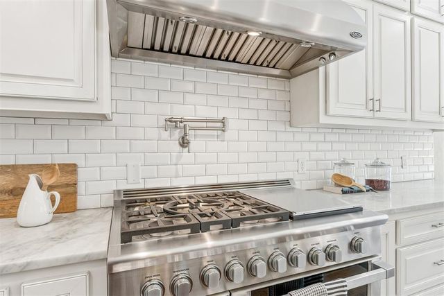 13213 Blue Canyon Circle, Oklahoma City, OK 73142