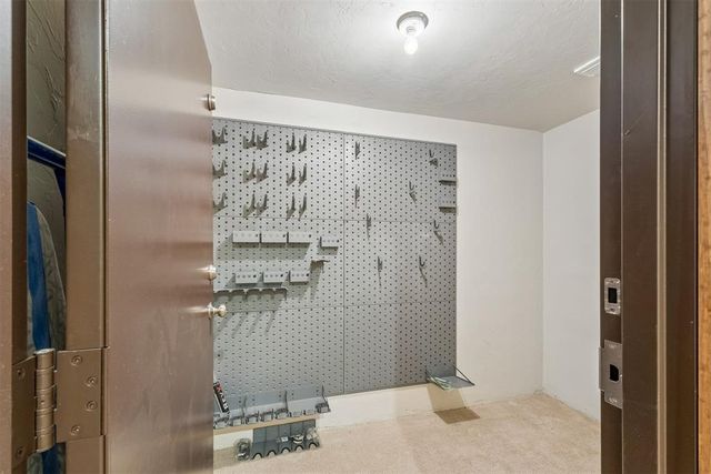 13213 Blue Canyon Circle, Oklahoma City, OK 73142
