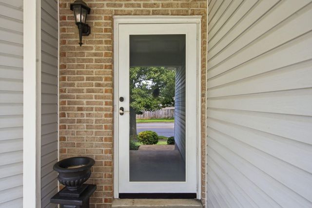 1244 Pleasant Ridge Drive, Lexington, KY 40509