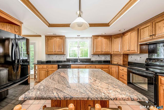 191 Saddle Hill Drive, Guilford, CT 06437