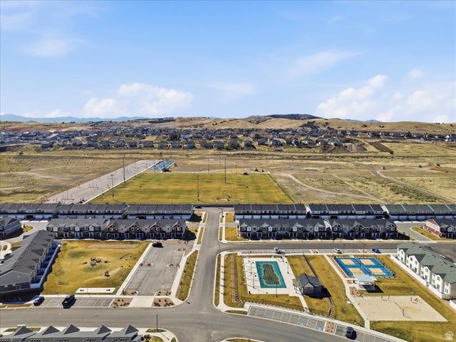 1194 W SUMMIT PKWY, Santaquin, UT 84655