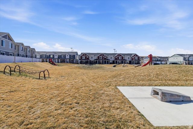 1194 W SUMMIT PKWY, Santaquin, UT 84655