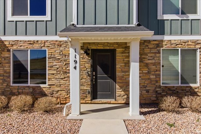 1194 W SUMMIT PKWY, Santaquin, UT 84655