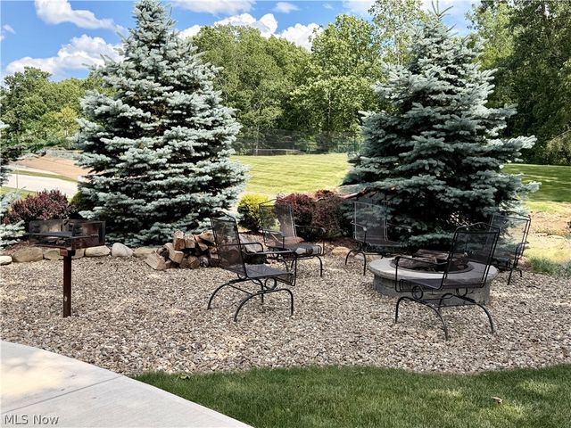 9995 Independence Drive 8B, North Royalton, OH 44133