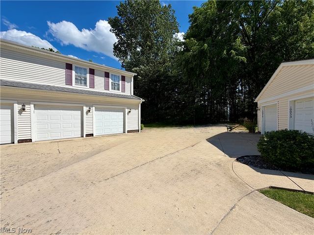 9995 Independence Drive 8B, North Royalton, OH 44133
