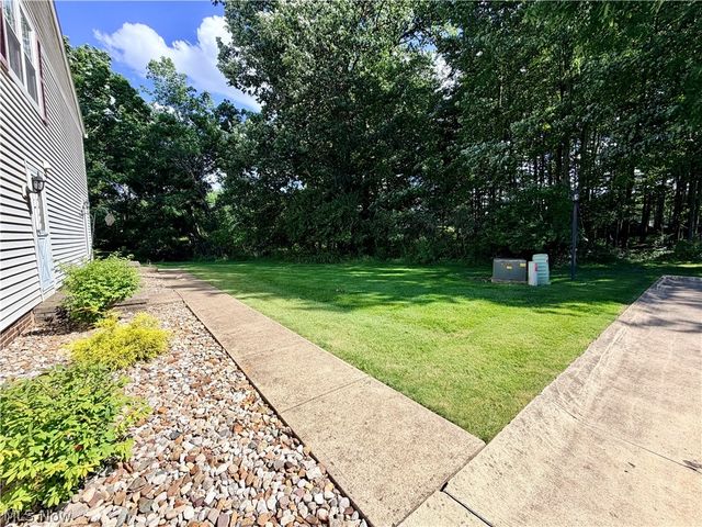 9995 Independence Drive 8B, North Royalton, OH 44133