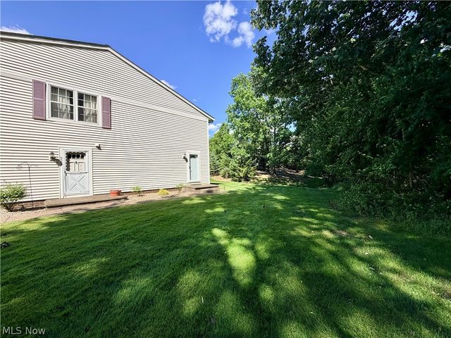 9995 Independence Drive 8B, North Royalton, OH 44133