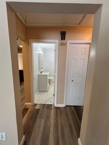 24607 Cunningham Avenue, Warren, MI 48091