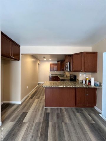 24607 Cunningham Avenue, Warren, MI 48091