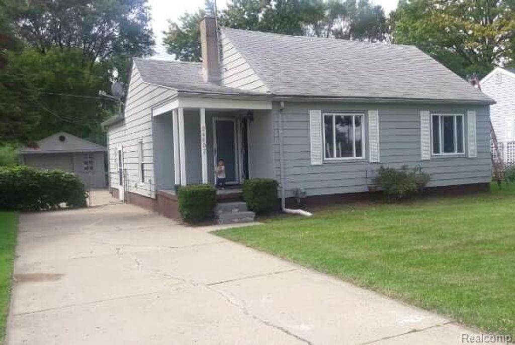 24607 Cunningham Avenue, Warren, MI 48091