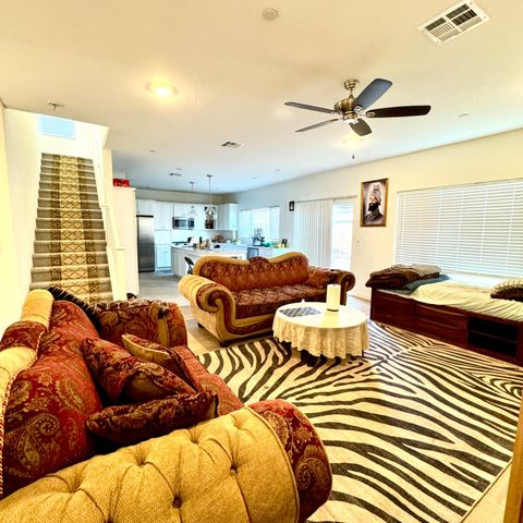 7012 W Donner Avenue, Fresno, CA 93723