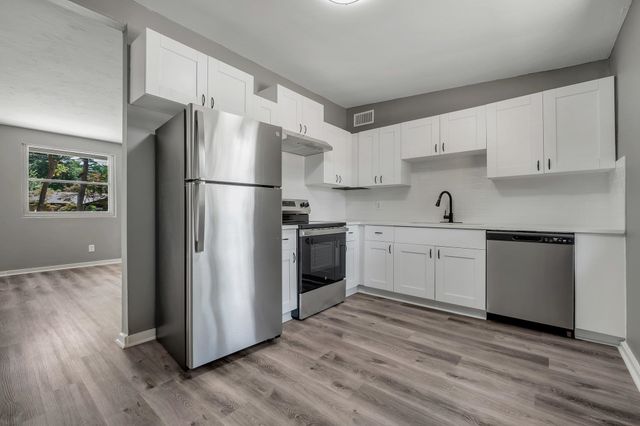 1710 Eisenhower Street, Tallahassee, FL 32310