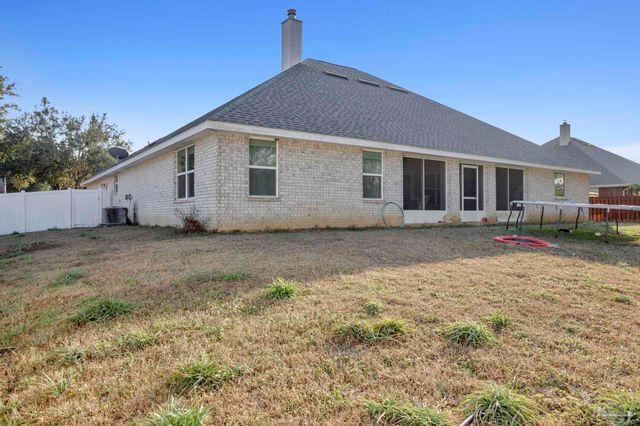 2957 Pga Blvd, Navarre, FL 32566