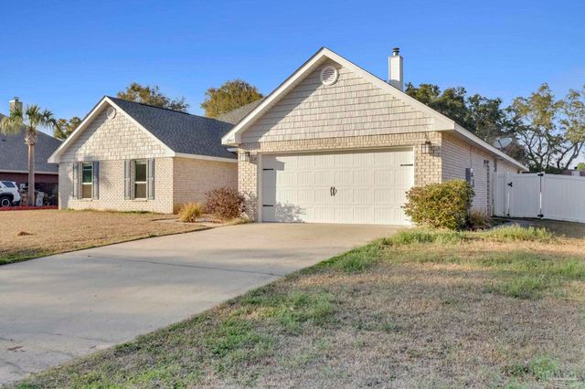 2957 Pga Blvd, Navarre, FL 32566