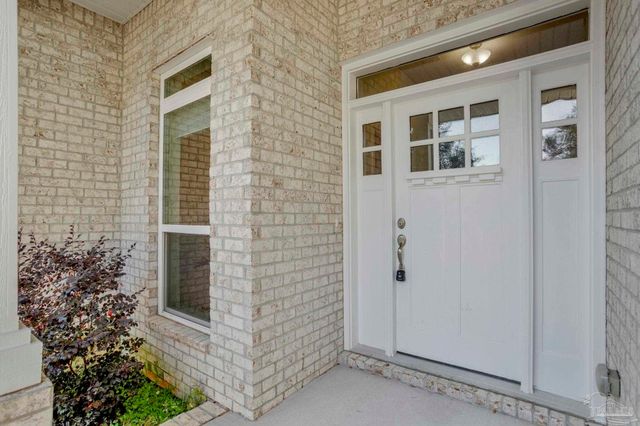 2957 Pga Blvd, Navarre, FL 32566