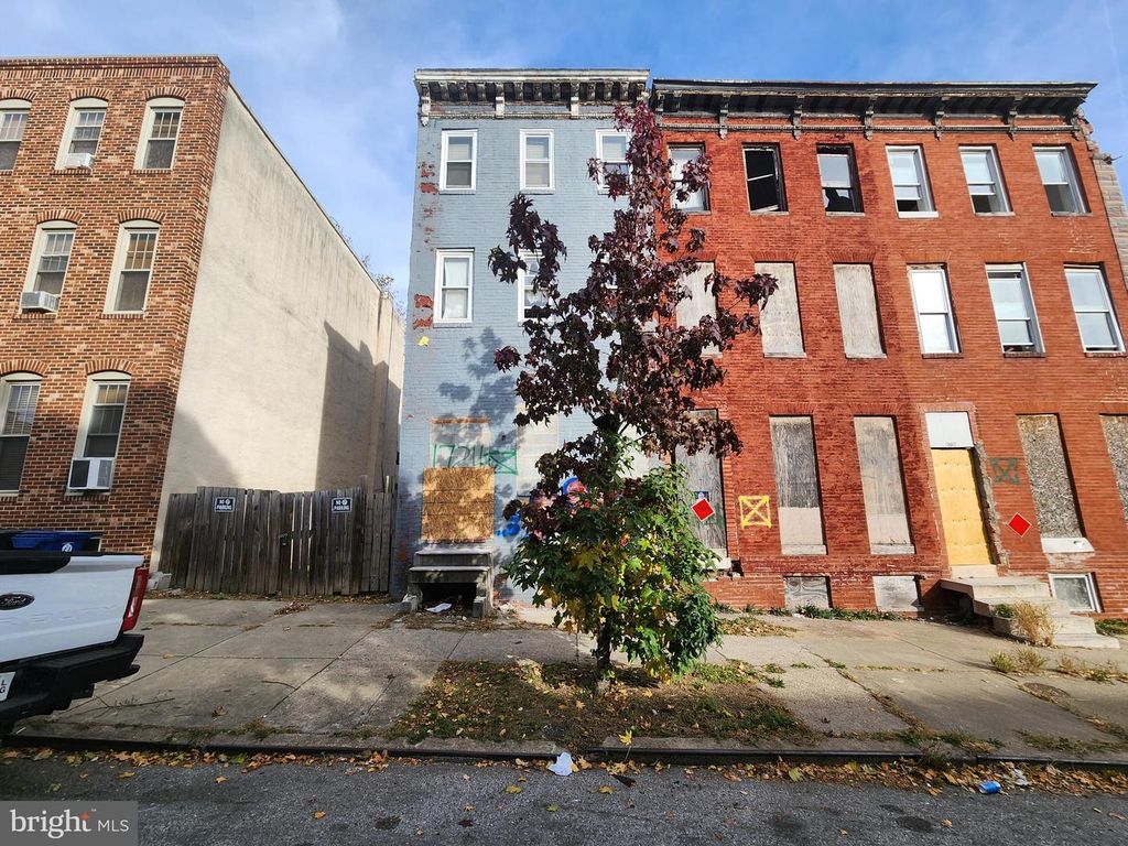1724 W FAYETTE STREET, Baltimore, MD 21223