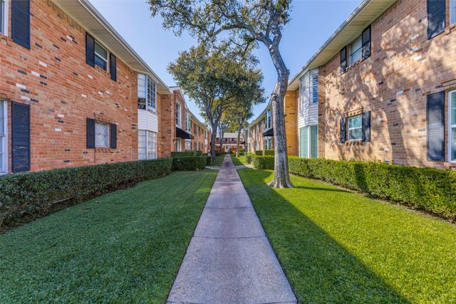 6023 Sandhurst Lane A, Dallas, TX 75206