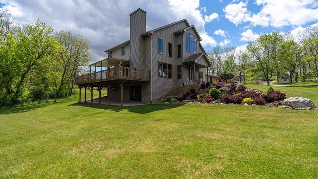 775 County Road A, Edgerton, WI 53534