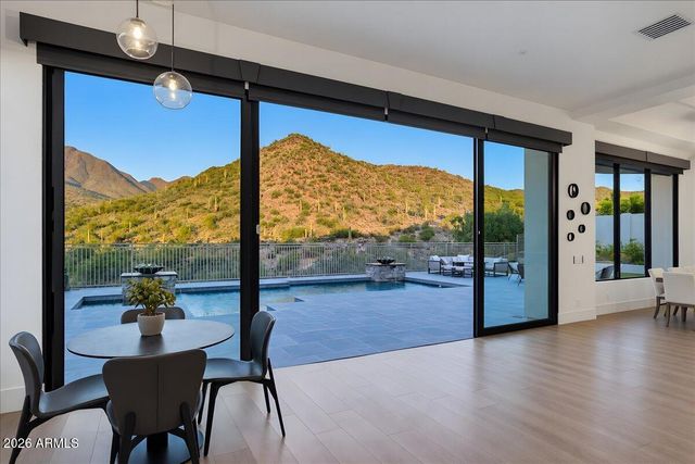 11392 E CARIBBEAN Lane, Scottsdale, AZ 85255