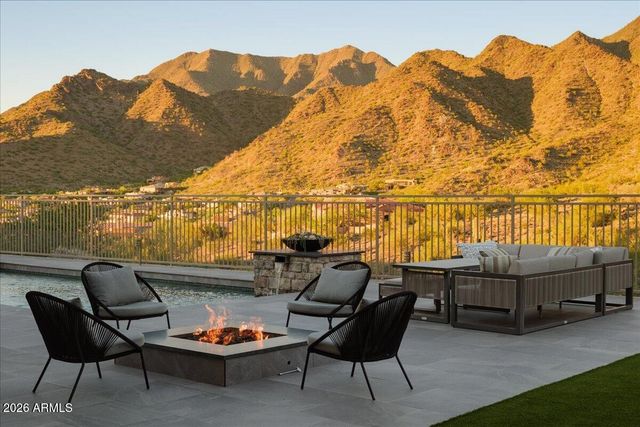 11392 E CARIBBEAN Lane, Scottsdale, AZ 85255