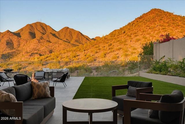 11392 E CARIBBEAN Lane, Scottsdale, AZ 85255