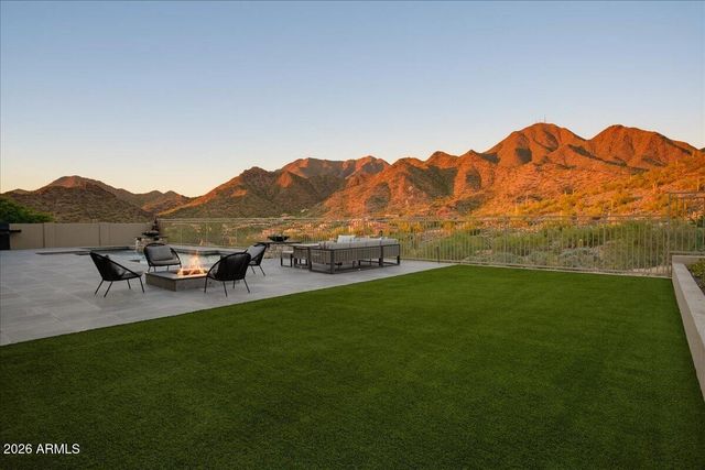 11392 E CARIBBEAN Lane, Scottsdale, AZ 85255