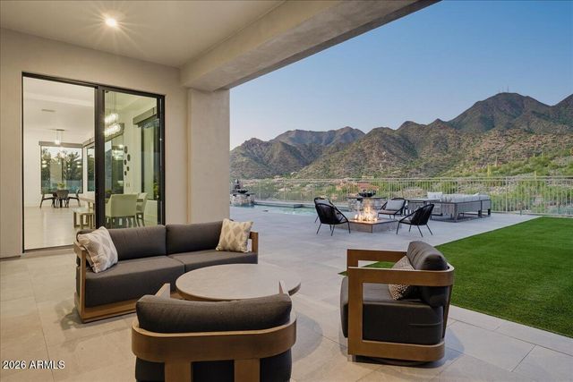 11392 E CARIBBEAN Lane, Scottsdale, AZ 85255