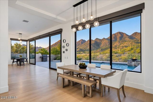 11392 E CARIBBEAN Lane, Scottsdale, AZ 85255