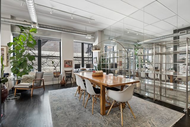 936 W MADISON Street 2A, Chicago, IL 60607