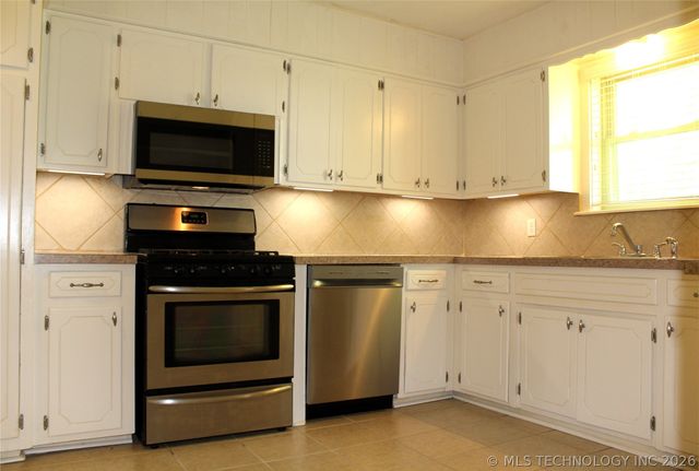 856 Sterret Road, Calera, OK 74730