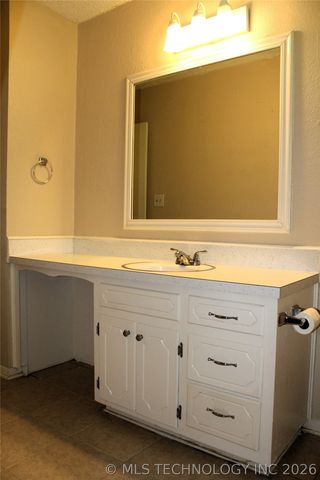 856 Sterret Road, Calera, OK 74730