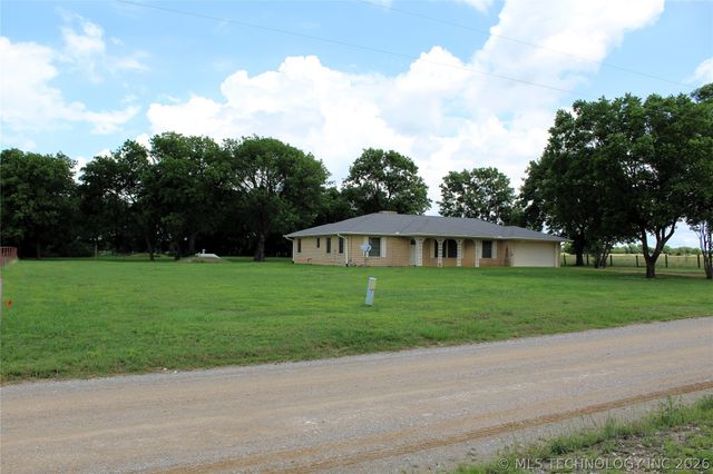856 Sterret Road, Calera, OK 74730