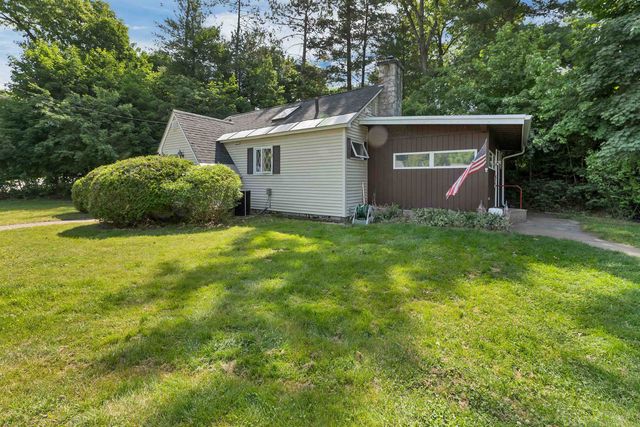 148 Allen Street, Manchester, NH 03102
