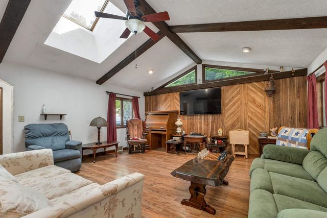 148 Allen Street, Manchester, NH 03102