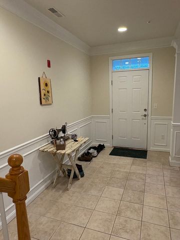33 Jacob Way 33, Reading, MA 01867