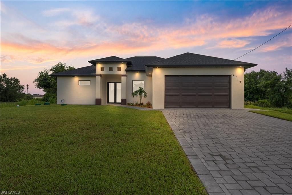 4219 8th ST SW, Lehigh Acres, FL 33976