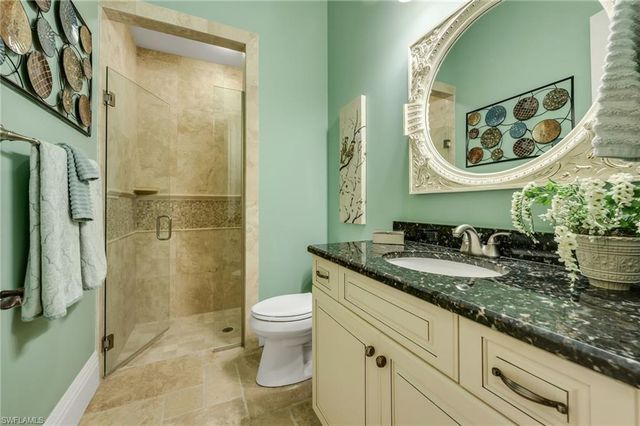28724 La Caille DR, Naples, FL 34119