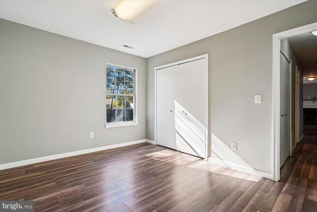 10138 FOREST HILL CIR, Manassas, VA 20110
