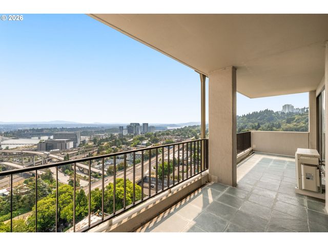 2221 Sw 1ST Ave 2424, Portland, OR 97201