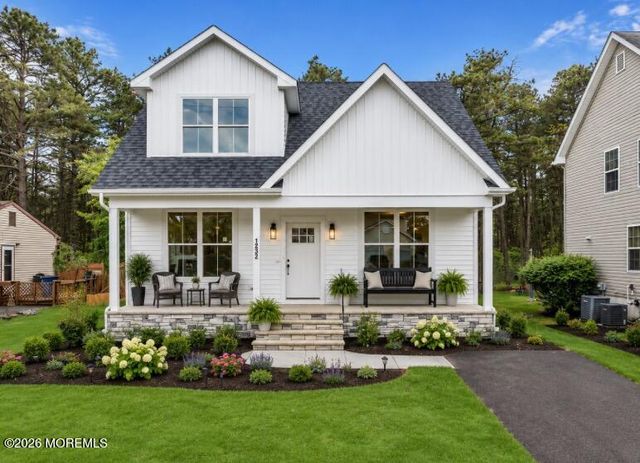 1424 Eighth Avenue, Toms River, NJ 08757