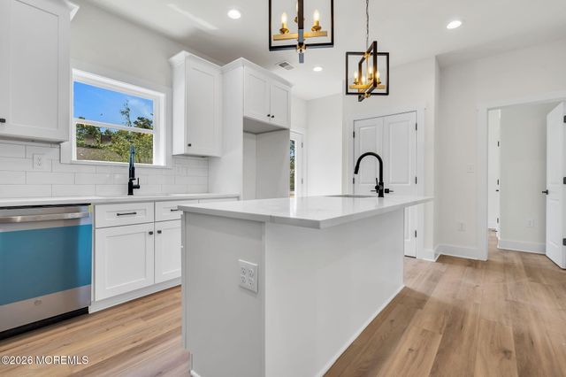 1424 Eighth Avenue, Toms River, NJ 08757